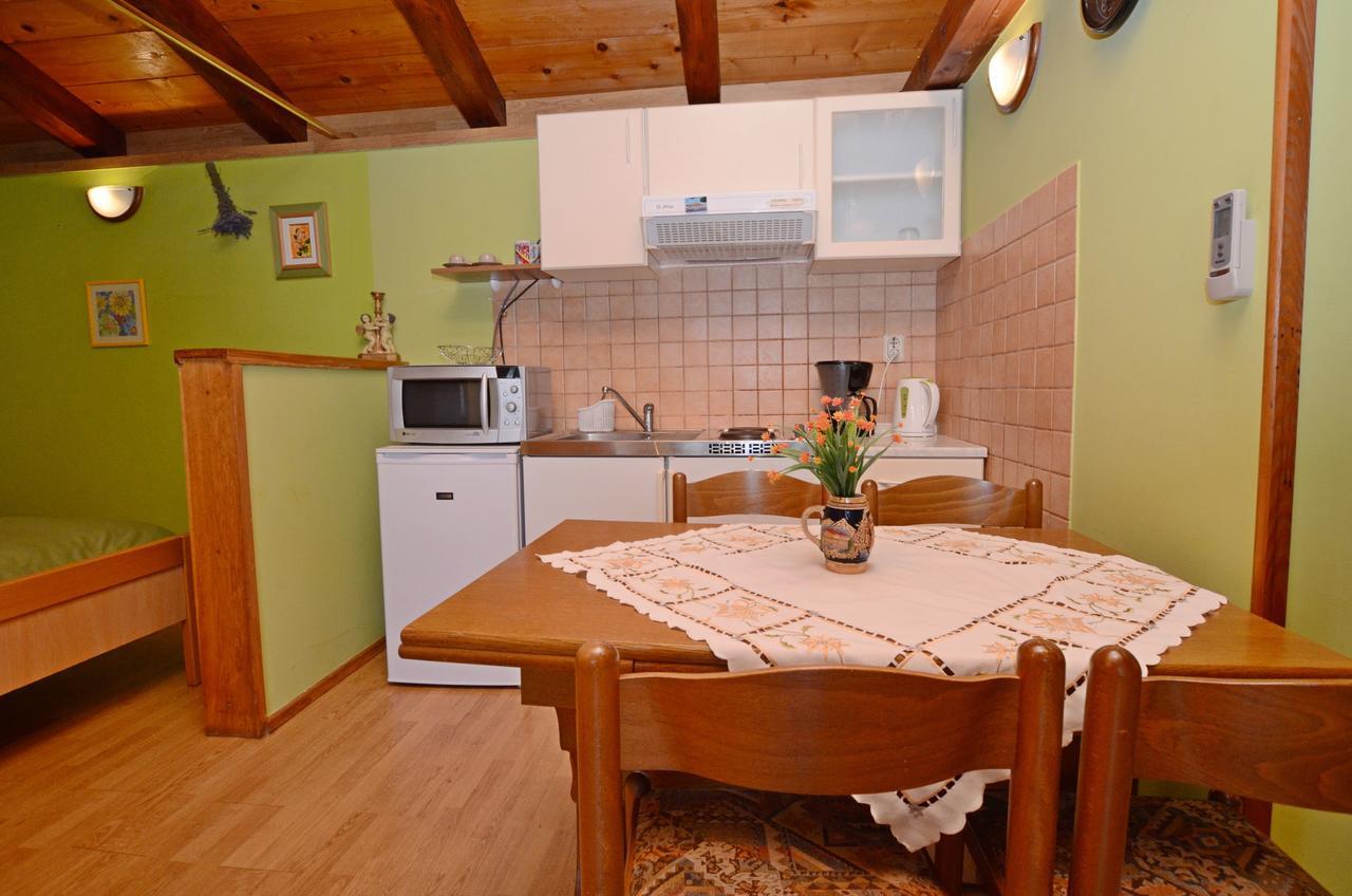 Apartment Amedea Kanfanar Exteriör bild